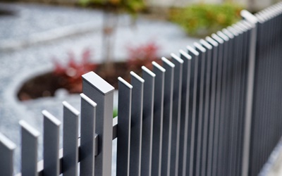 Custom aluminium railing fences made-to-measure